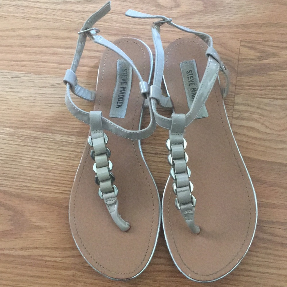 ••SOLD•• Steven Madden Sandals